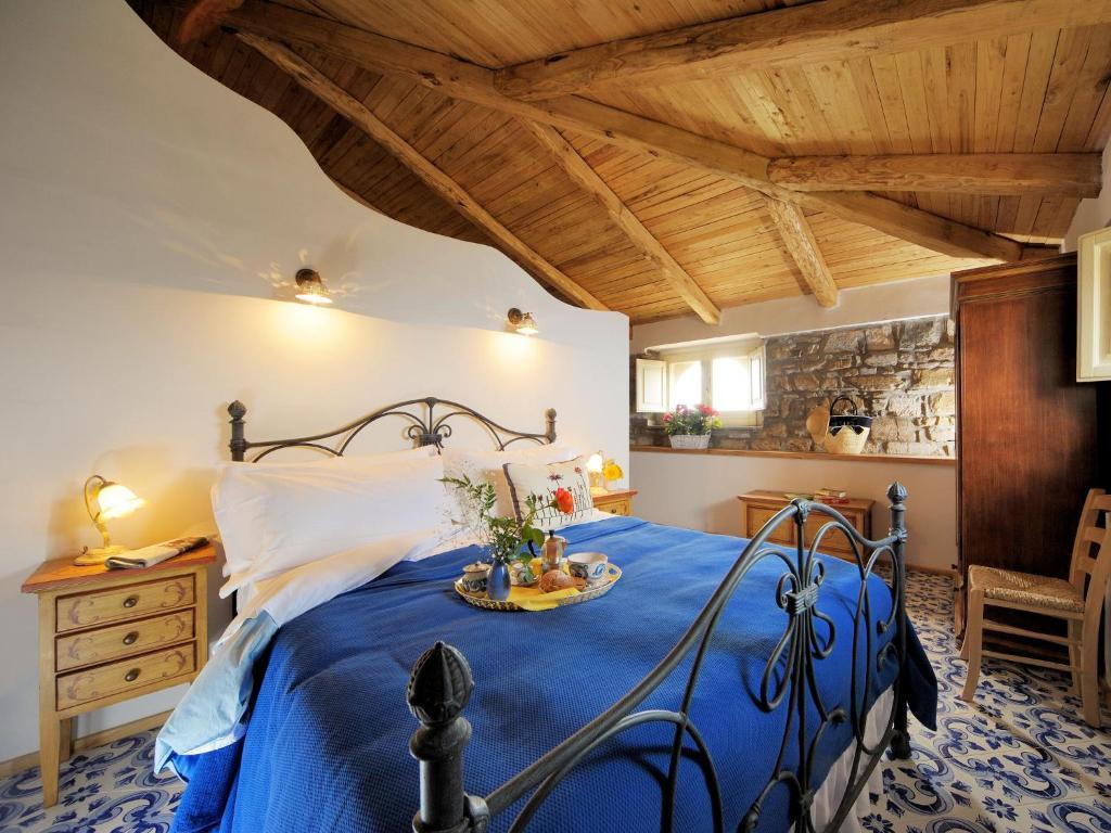 Residenza Matarazzo E Le Sue Soffitte Apartment Castellabate Room photo