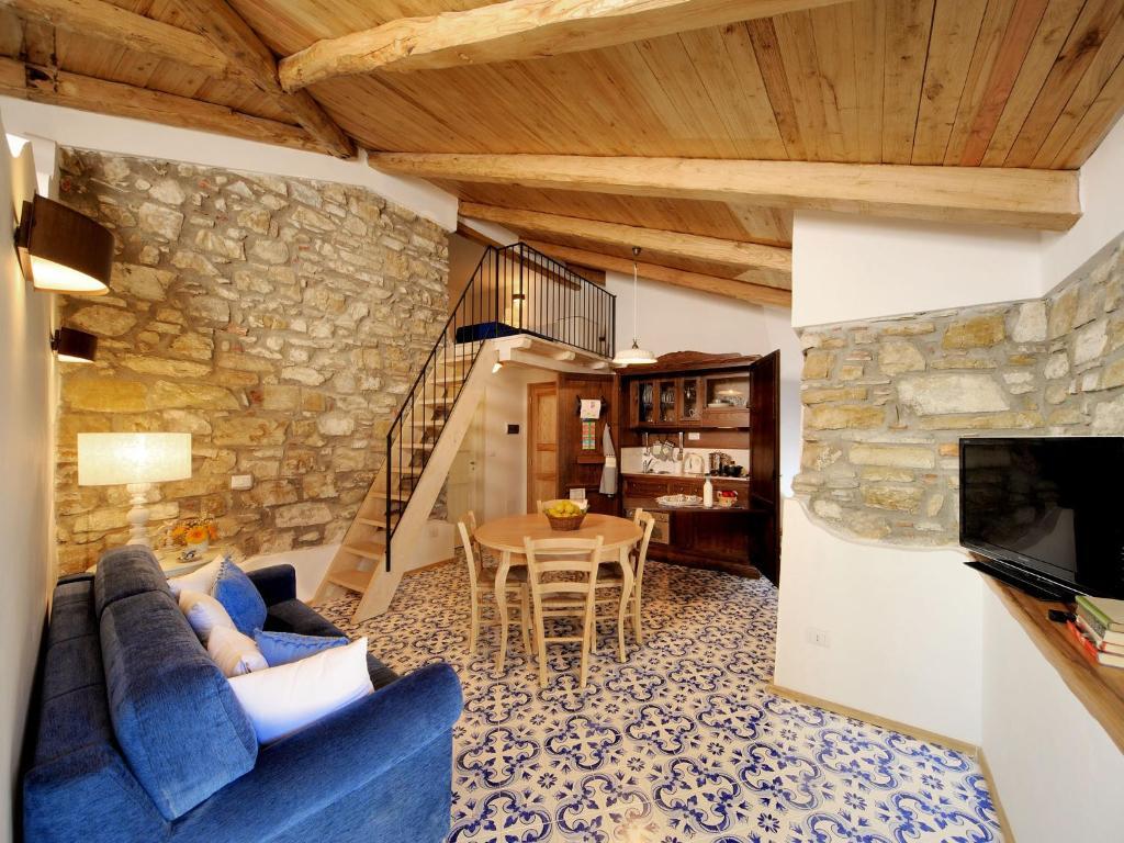 Residenza Matarazzo E Le Sue Soffitte Apartment Castellabate Room photo